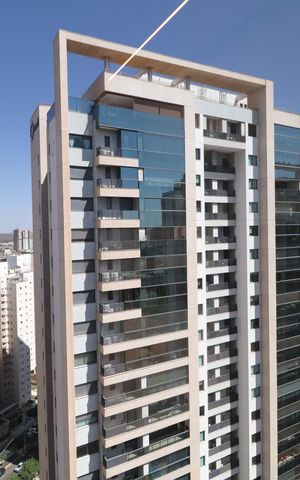 Apartamento para alugar com 265m², 4 quartos e 4 vagasQuarto 2 - Suíte