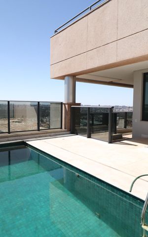 Apartamento para alugar com 265m², 4 quartos e 4 vagasPiscina