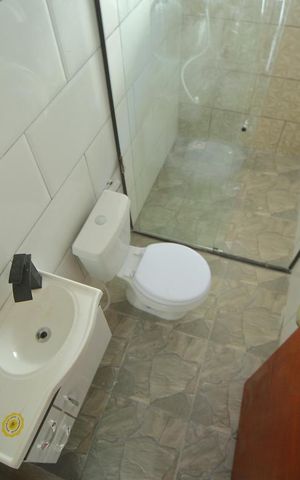 Casa para alugar com 52m², 1 quarto e sem vagaBanheiro 
