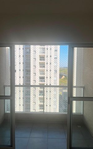 Apartamento para alugar com 52m², 2 quartos e 1 vaga Apartamento para alugar com 52m², 2 quartos e 1 vagaVaranda