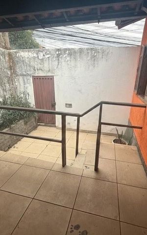 Casa à venda com 360m², 10 quartos e 5 vagas Casa à venda com 360m², 10 quartos e 5 vagasÁrea externa