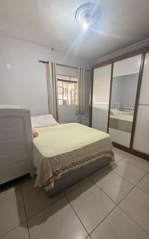 Casa à venda com 360m², 10 quartos e 5 vagas Casa à venda com 360m², 10 quartos e 5 vagasQuarto