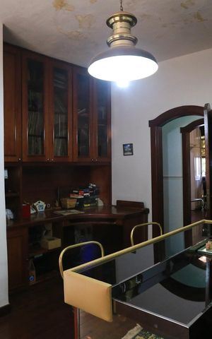 Casa para alugar com 395m², 4 quartos e 4 vagas Casa para alugar com 395m², 4 quartos e 4 vagasEscritório