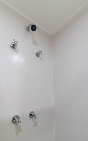 Apartamento à venda com 68m², 2 quartos e 1 vaga Apartamento à venda com 68m², 2 quartos e 1 vagaBanheiro