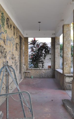Casa à venda com 320m², 3 quartos e 6 vagasÁrea externa