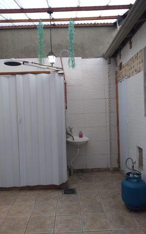 Casa para alugar com 180m², 3 quartos e 2 vagas Casa para alugar com 180m², 3 quartos e 2 vagasÁrea externa