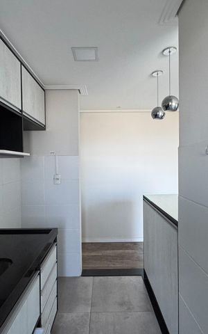 Apartamento para alugar com 58m², 2 quartos e 1 vagaCozinha 