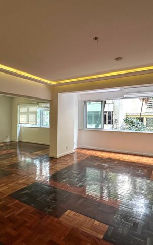 Apartamento à venda com 260m², 4 quartos e 1 vaga