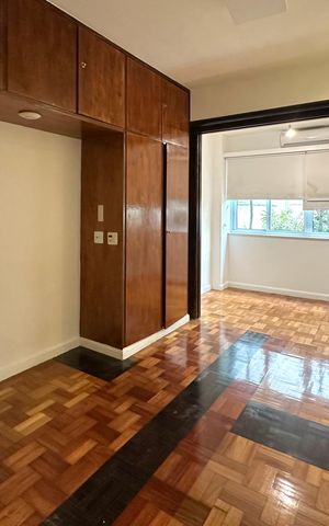 Apartamento à venda com 260m², 4 quartos e 1 vaga