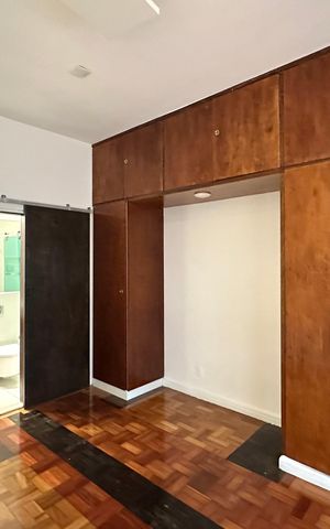 Apartamento à venda com 260m², 4 quartos e 1 vaga