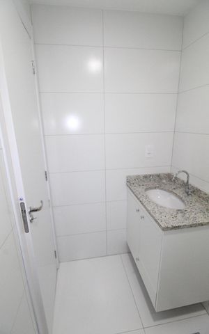 Apartamento para alugar com 57m², 2 quartos e 2 vagasBanheiro