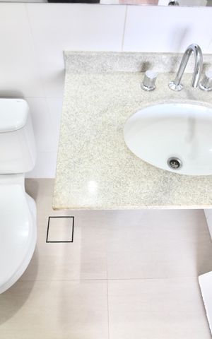 Apartamento para alugar com 33m², 1 quarto e sem vaga Apartamento para alugar com 33m², 1 quarto e sem vagaBanheiro