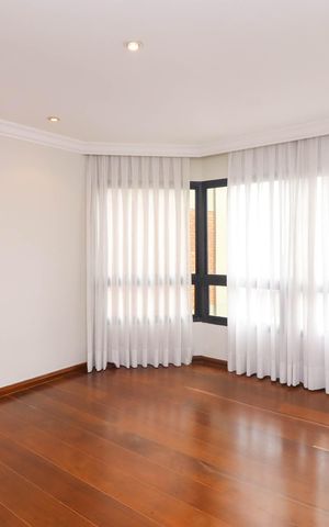 Apartamento para alugar com 220m², 3 quartos e 4 vagas Apartamento para alugar com 220m², 3 quartos e 4 vagasSala 3
