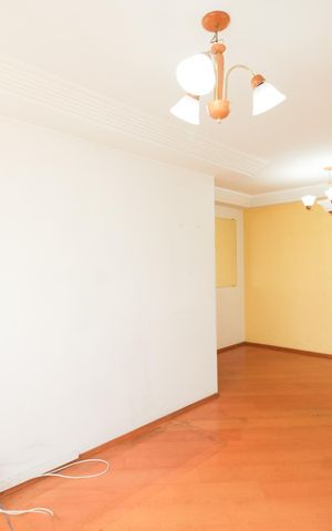 Apartamento à venda com 74m², 3 quartos e 1 vagaSala