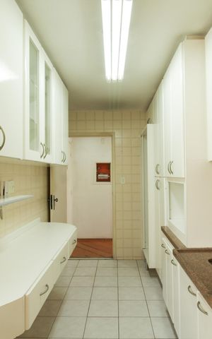 Apartamento à venda com 74m², 3 quartos e 1 vagaCozinha
