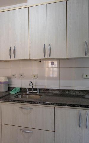 Apartamento à venda com 70m², 3 quartos e 2 vagas Apartamento à venda com 70m², 3 quartos e 2 vagasCozinha