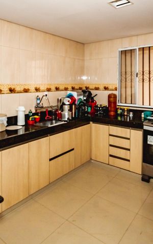 Casa para alugar com 150m², 4 quartos e 1 vagaCozinha