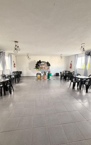 Apartamento à venda com 42m², 2 quartos e sem vagaÁrea comum