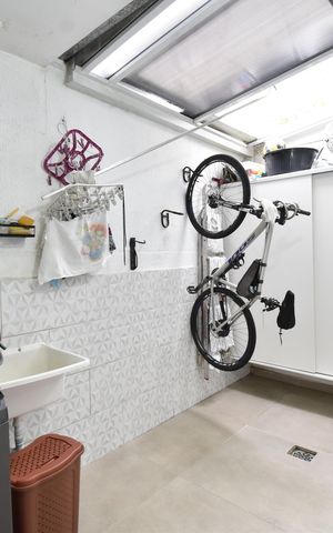 Casa para alugar com 130m², 3 quartos e 1 vagaÁrea de Serviço