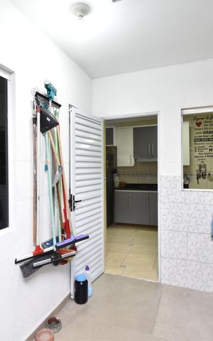 Casa para alugar com 130m², 3 quartos e 1 vagaÁrea de Serviço