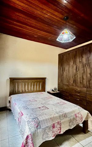 Casa à venda com 260m², 3 quartos e sem vagaQuarto