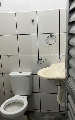 Casa para alugar com 90m², 2 quartos e 1 vaga Casa para alugar com 90m², 2 quartos e 1 vagaBanheiro