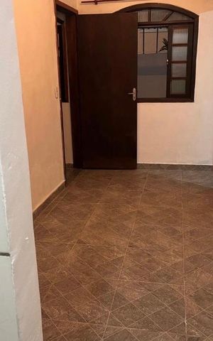 Casa para alugar com 90m², 2 quartos e 1 vaga Casa para alugar com 90m², 2 quartos e 1 vagaQuarto