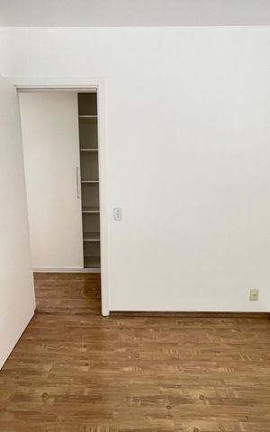 Apartamento para alugar com 120m², 4 quartos e 2 vagas Apartamento para alugar com 120m², 4 quartos e 2 vagasQuarto 3
