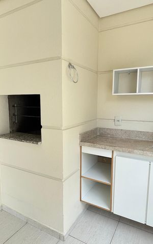 Apartamento para alugar com 120m², 4 quartos e 2 vagas Apartamento para alugar com 120m², 4 quartos e 2 vagasVaranda - Churrasqueira