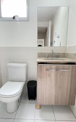 Apartamento para alugar com 120m², 4 quartos e 2 vagas Apartamento para alugar com 120m², 4 quartos e 2 vagasBanheiro 2