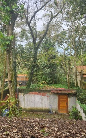 Casa para alugar com 300m², 2 quartos e 2 vagas Casa para alugar com 300m², 2 quartos e 2 vagasÁrea externa
