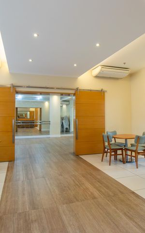 Apartamento à venda com 59m², 2 quartos e 1 vaga Apartamento à venda com 59m², 2 quartos e 1 vagaÁrea comum - Salão de festas