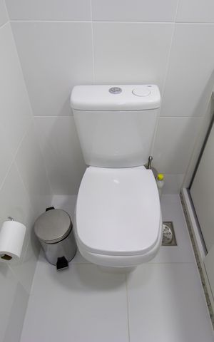 Apartamento à venda com 59m², 2 quartos e 1 vaga Apartamento à venda com 59m², 2 quartos e 1 vagaBanheiro