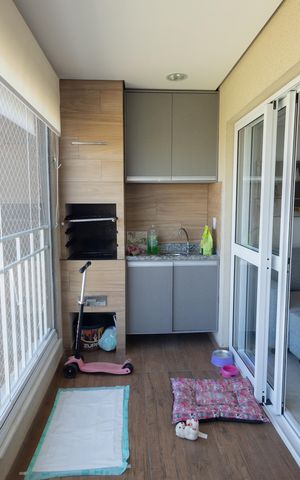 Apartamento para alugar com 73m², 2 quartos e 1 vaga Apartamento para alugar com 73m², 2 quartos e 1 vagaVaranda
