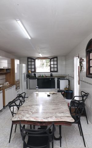 Casa para alugar com 540m², 4 quartos e 3 vagasCozinha