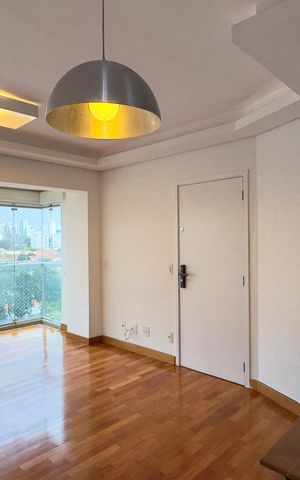Apartamento para alugar com 192m², 5 quartos e 2 vagasSala