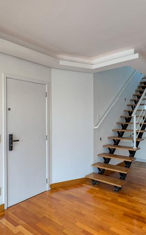 Apartamento para alugar com 192m², 5 quartos e 2 vagasSala