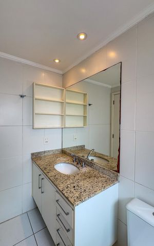 Apartamento para alugar com 192m², 5 quartos e 2 vagasBanheiro da Suíte