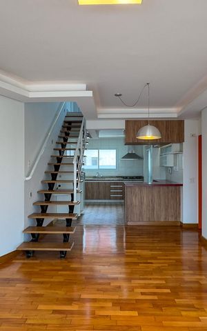 Apartamento para alugar com 192m², 5 quartos e 2 vagasSala
