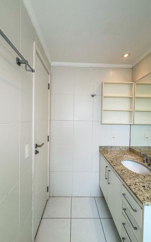 Apartamento para alugar com 192m², 5 quartos e 2 vagasBanheiro da Suíte