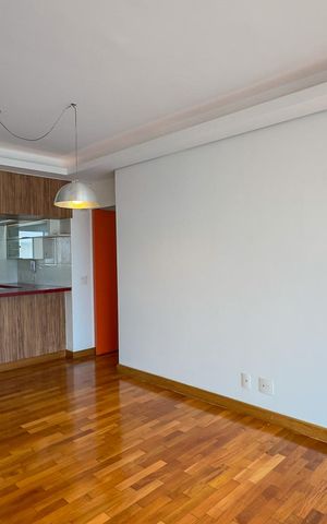 Apartamento para alugar com 192m², 5 quartos e 2 vagasSala