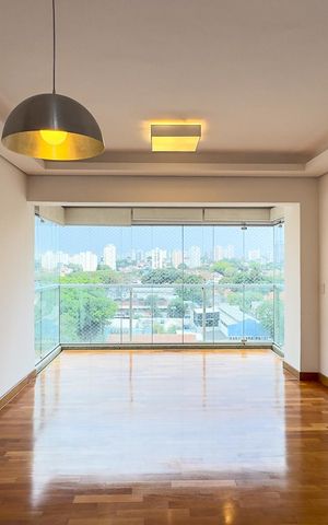 Apartamento para alugar com 192m², 5 quartos e 2 vagasSala