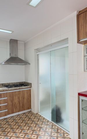 Apartamento para alugar com 192m², 5 quartos e 2 vagasCozinha