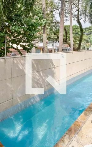 Apartamento para alugar com 192m², 5 quartos e 2 vagasPiscina