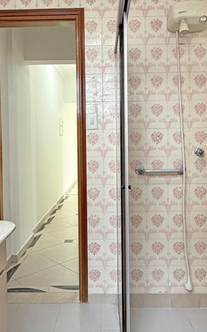 Apartamento para alugar com 99m², 3 quartos e sem vagaBanheiro