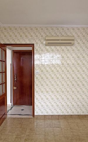 Apartamento para alugar com 99m², 3 quartos e sem vagaCozinha