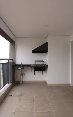 Apartamento para alugar com 88m², 2 quartos e 1 vagaSacada