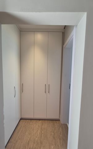 Casa de condomínio à venda com 540m², 4 quartos e 6 vagas Casa de condomínio à venda com 540m², 4 quartos e 6 vagasQuarto