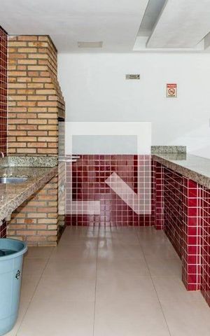 Apartamento para alugar com 47m², 2 quartos e 1 vaga Apartamento para alugar com 47m², 2 quartos e 1 vagaÁrea comum - Churrasqueira