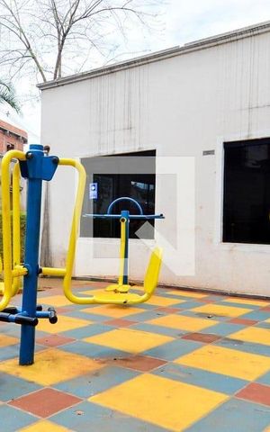 Apartamento para alugar com 47m², 2 quartos e 1 vaga Apartamento para alugar com 47m², 2 quartos e 1 vagaÁrea comum - Academia